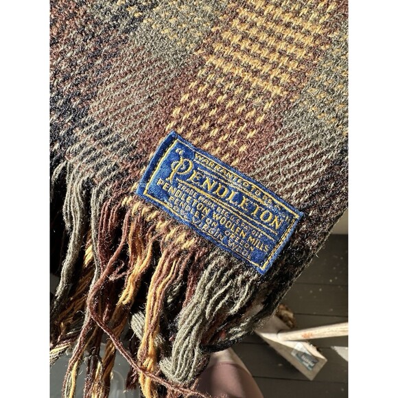 Vintage Pendleton Wool Plaid Throw Blanket Fringe – Rustic Cabin Style USA - Picture 1 of 8